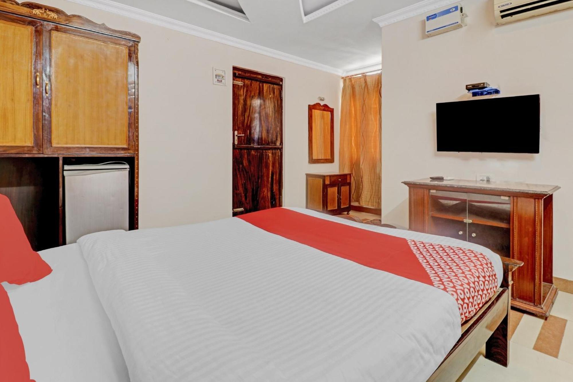 Hotel O Royal Grand Residency Near Lalbagh Botanical Garden 班加罗尔 外观 照片