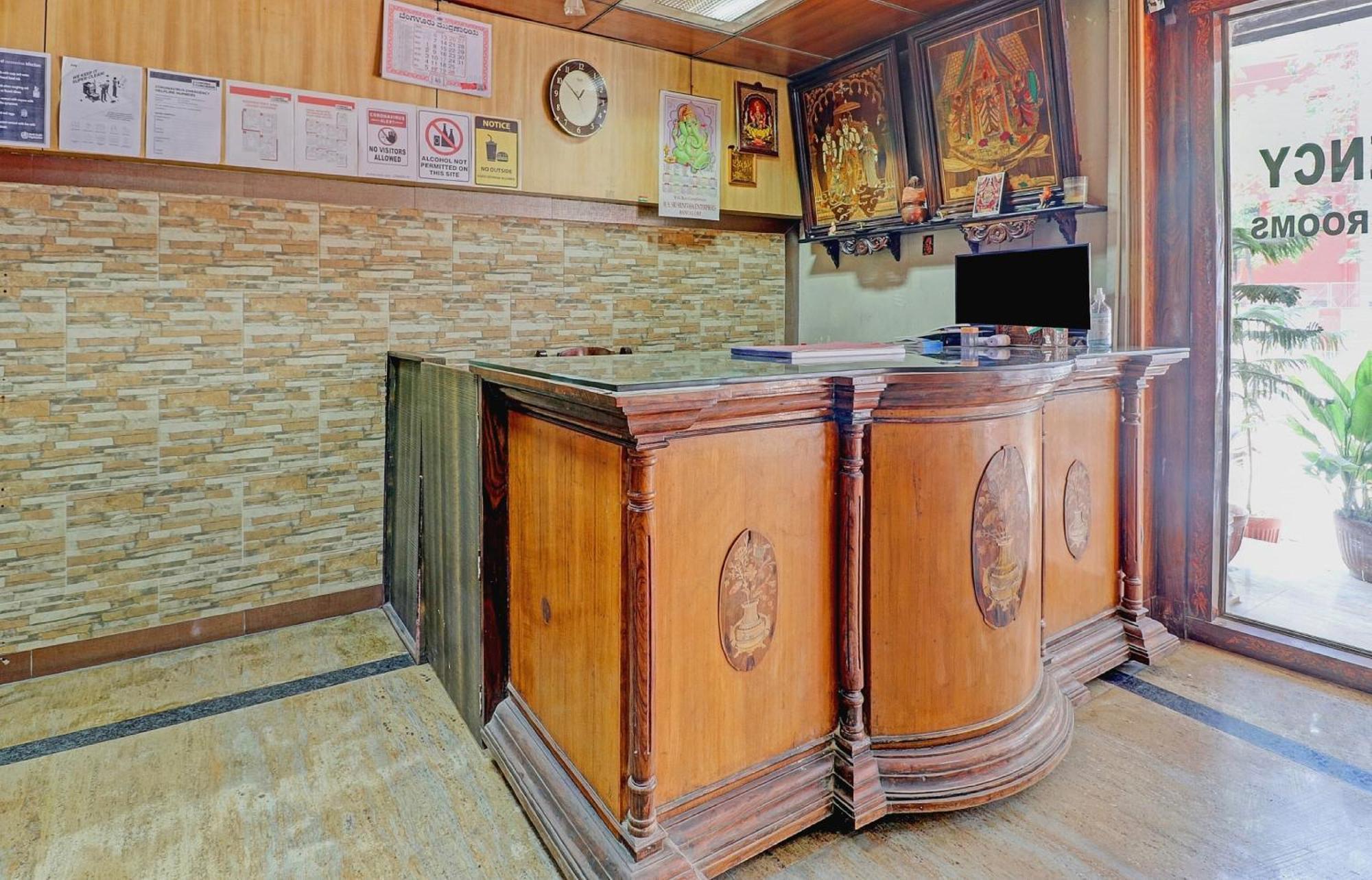 Hotel O Royal Grand Residency Near Lalbagh Botanical Garden 班加罗尔 外观 照片